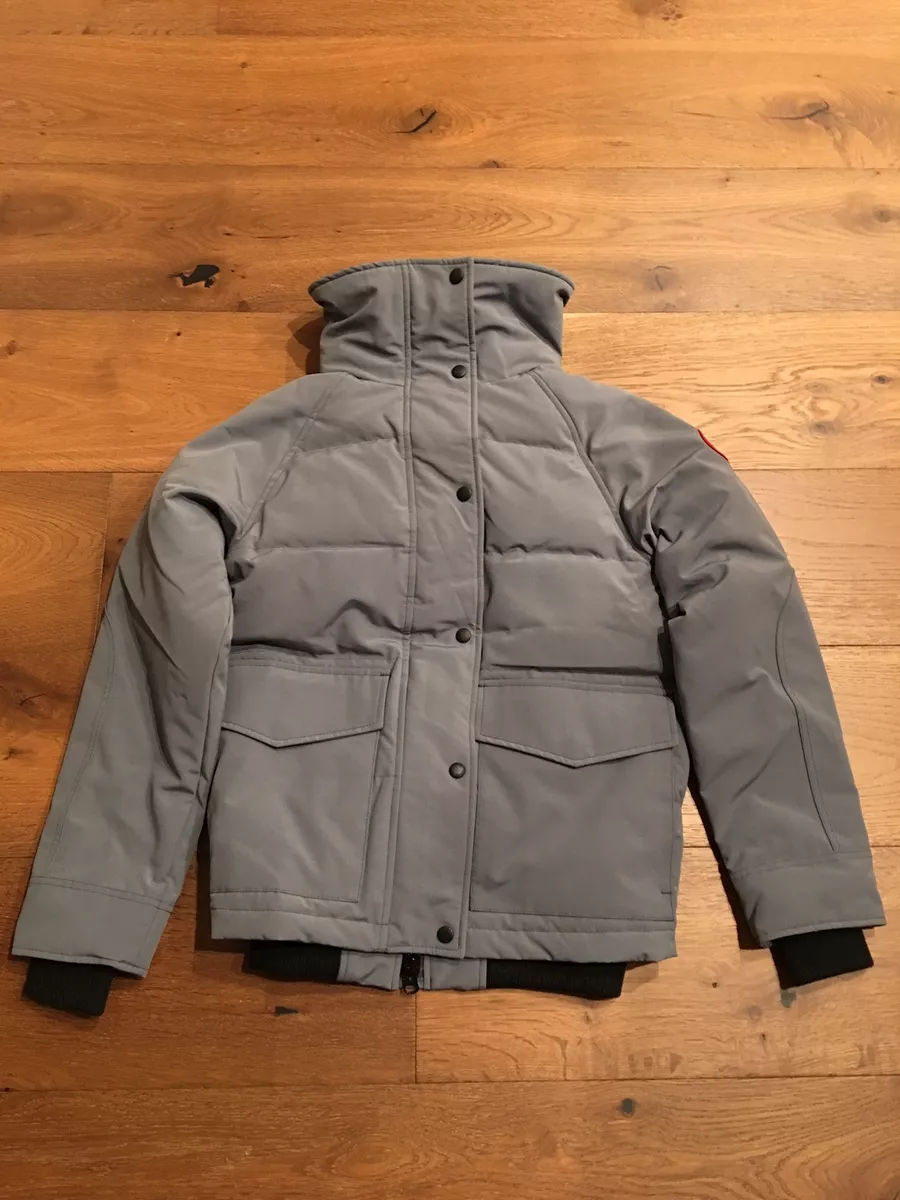 CANADIAN GOOSE Deep Cove Arctic Water Resistant 625 Down Bomber Jacket Large