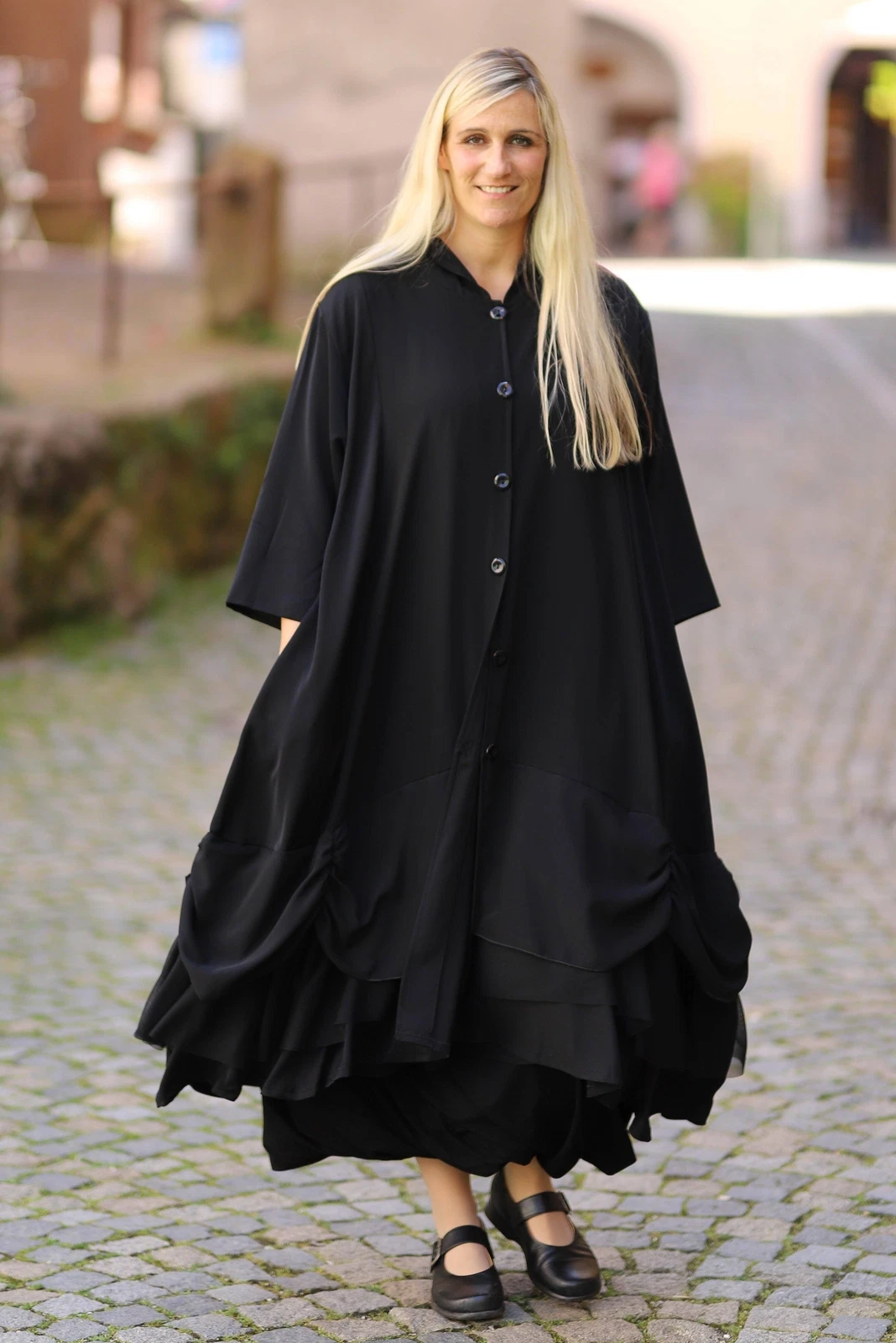 Bild 10 von 16