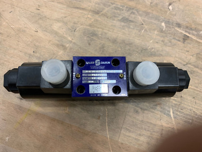 Industrieventil Cetopventil NG06 12V (Mittelstellung A+B+P+T verb.)  SauerDaikin