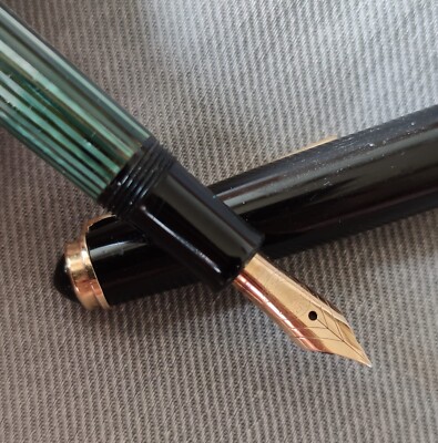 🔴PELIKAN 400NN Green Striped Fountain Pen 14 K Gold 585 EF nib 🔴