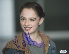 Raffey Cassidy Tomorrowland Autographed Signed 8x10 Photo ACOA 