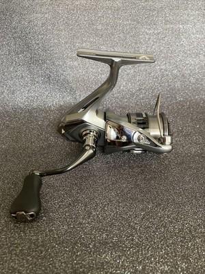 Shimano Nasci C2000SHG Spinning Reel Silver with Stand