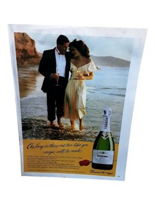 1982 Korbel Champagne Print Ad Romantic Beach Couple Wine Vintage