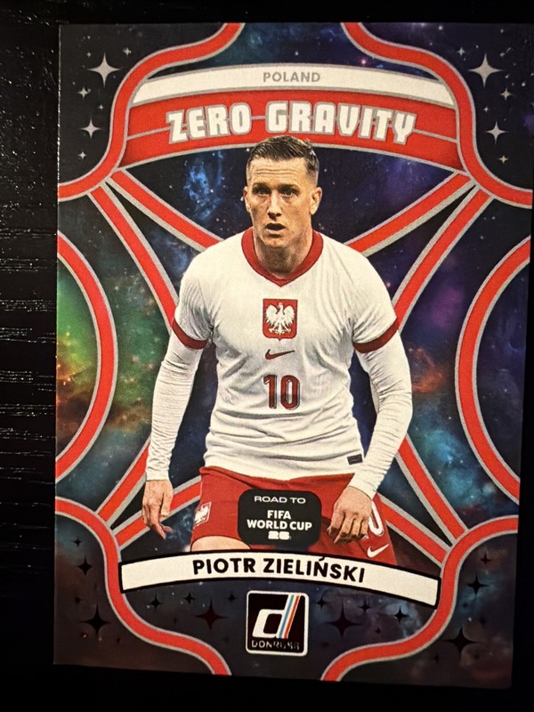 2025-26 Donruss Road To The WC Zero Gravity Piotr Zielinski Daniel Muños