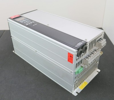 DANFOSS Frequenzumrichter VLT 5000 VLT5022PT5C20EBR3DLF10A10C0 Nr. 178B0070