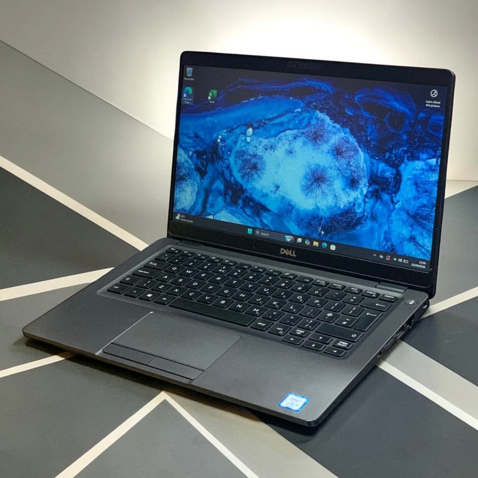 Dell Latitude 5300 · i5-8265U · 8GB · 120GB, photo 1 of 5