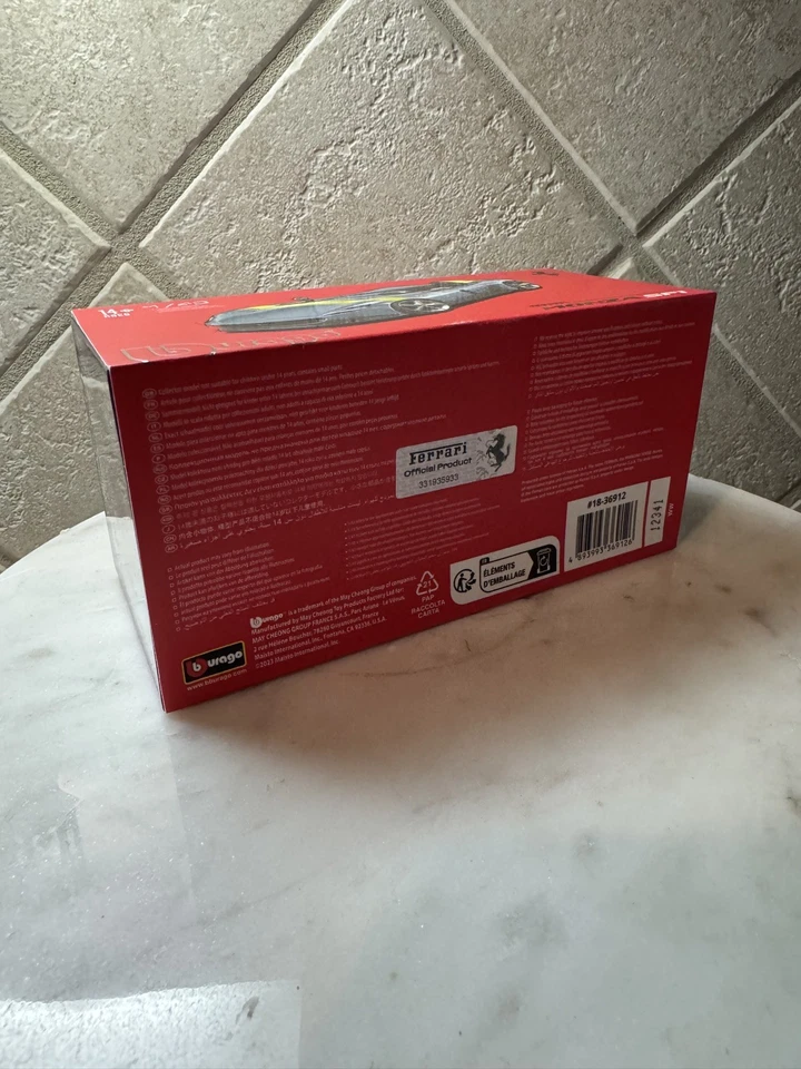 Burago Ferrari Monza SP1 银色 1/43 18-36912S — 第 3/4 张图片