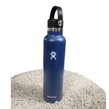Hydro Flask Vacuum Insulated Stainless Steel Water Bottle 24oz Flex
