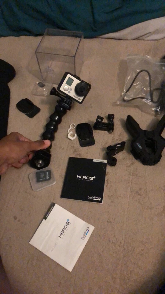GoPro HERO 3 Edición Negra con Algunos Accesorios (Prácticamente Nueva) Foto 2 de 2