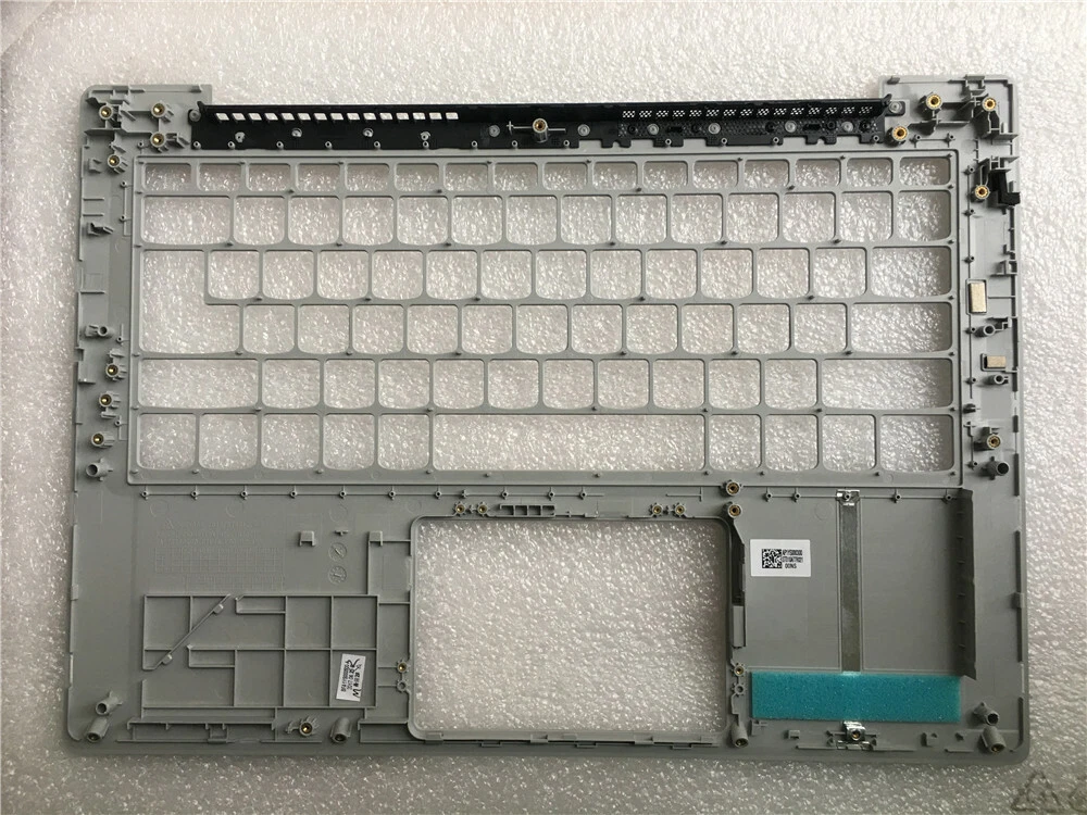 Lenovo ideapad 320s cover top