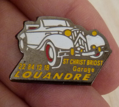 SCHÖNE PINS CITROEN TRACTION CABRIOLET GARAGE ST CHRIST BRIOST LOUANDRE