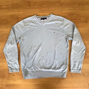 light blue tommy hilfiger jumper