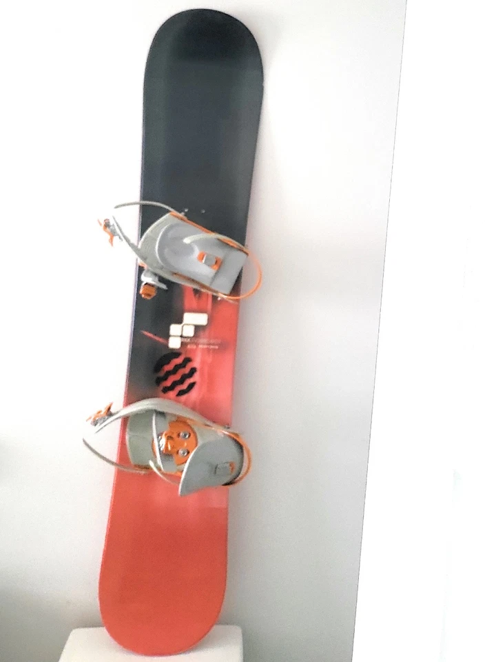 Ride Snowboard With Bindings. 57 Inches - Image 3 of 4