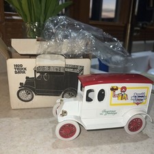 Ertl 1920 Ronald McDonald House International Truck Diecast 1:25 Bank Seasons