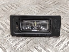 SEAT ATECA KH7 Kennzeichenbeleuchtung 5NA943021 1.60 Diesel 85kw 2017 17301887