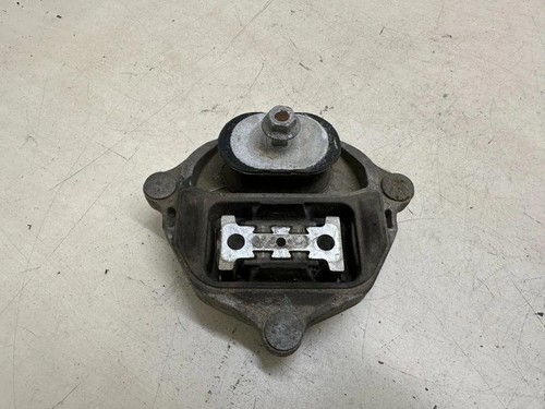 AUDI A8 D2 4D2, 4D8 Getriebelager 8K0399151 4.20 Petrol 2011 31421094