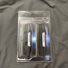 G.SKILL Ripjaws V Series 32GB (2x16GB) DDR4 3600 (PC4 28800) F4-3600C16D-32GVKC