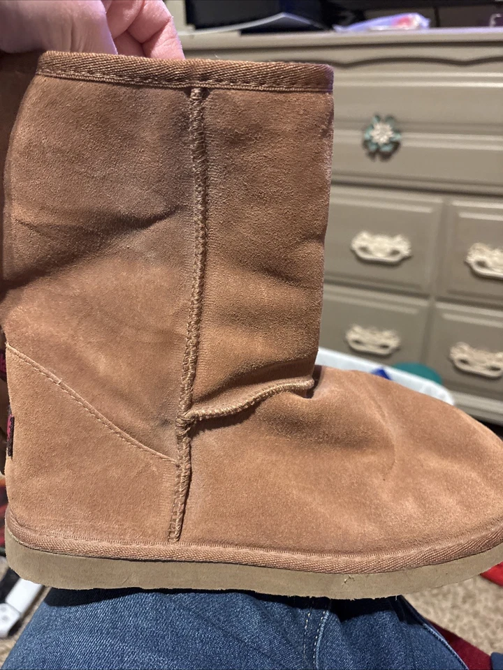 Ukala 100% Australian Merino Wool Short Suede Boots NEW Chestnut Size 8 - Image 2 of 4