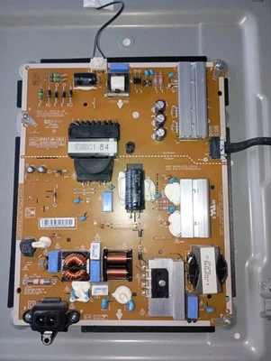 Carte Alimentation EAX67805001 EAY64928801 LGP65T-JR-18U1 Tv LG 65UK6300 - Photo 1/4