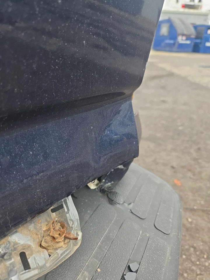 Trunk/decklid/hatch/tailgate CHEVY SILVERADO 2500 99 00 01 02 03 04 05 06 07 - Imagem 2 de 4