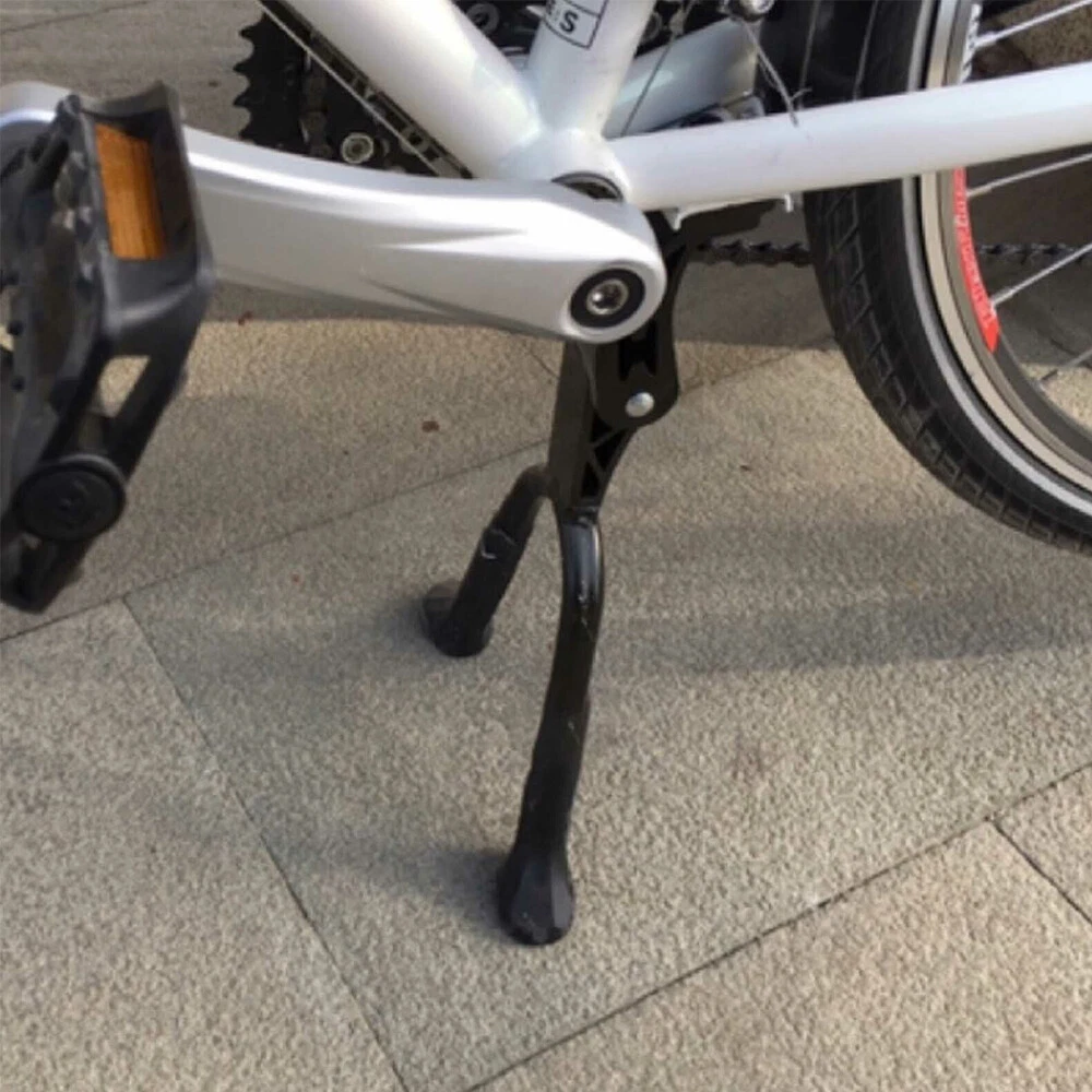 Bicycle sales support stand