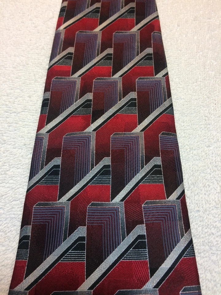 JOSEPH AND FEISS CORBATA HOMBRE 4 X 59 ROJO, BORGOÑA, GRIS Y NEGRO  Foto 3 de 4