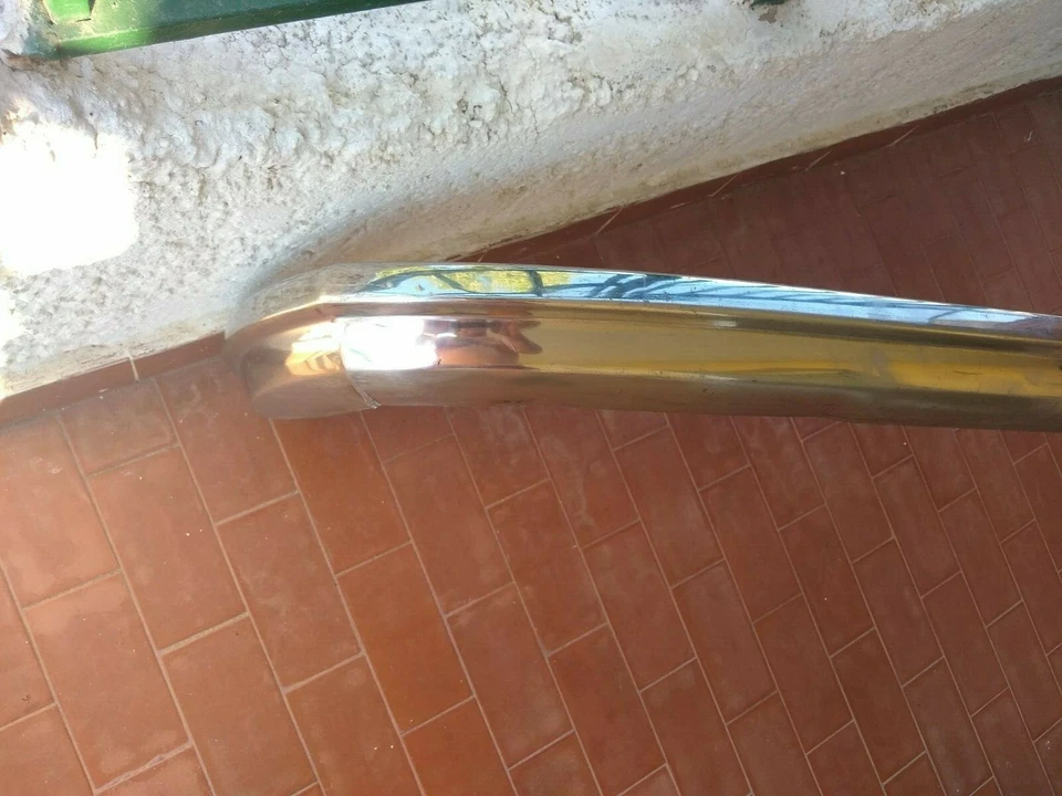 兰西亚 2000 轿车 (Tipo 820) 二手后保险杠 (1971 - 1975) — 第 4/4 张图片