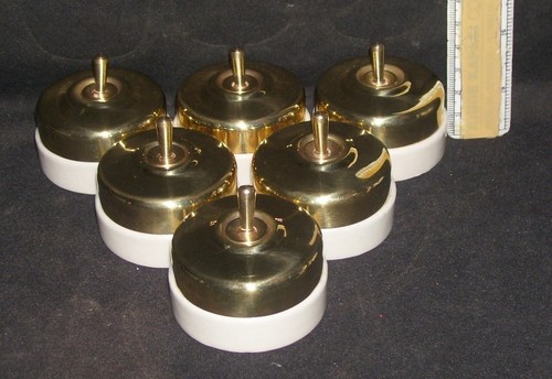 Vintage Tinta Unita Ottone E Porcellana Elettrico Switch Button Casa Decor 1 Way - Foto 4 di 7
