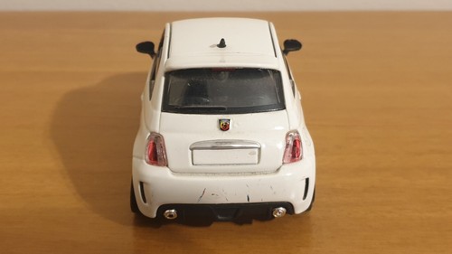Modellino FIAT 500 ABARTH Bburago Burago scala 1/24 colore bianco - Foto 4 di 6