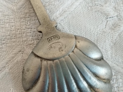 ANTICA FORMAGGIERA FORMAGGERA IN VETRO E PELTRO CON CUCCHIAINO MADE IN ITALY - Foto 9 di 10