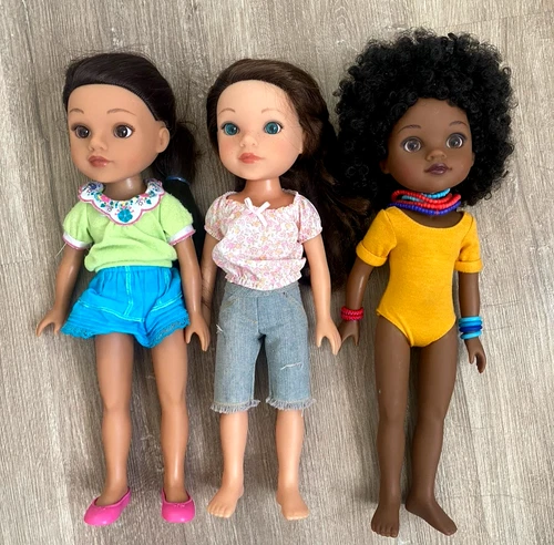 Playmates Hearts for 4 Hearts Dolls Consuelo Mexico 15 Dell Rahel 2010 Lot Set 3