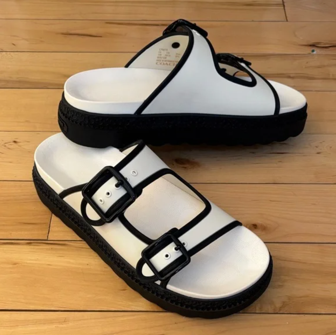 Coach Lainey White/Black Rubber Women's Size 7 Slides Sandals