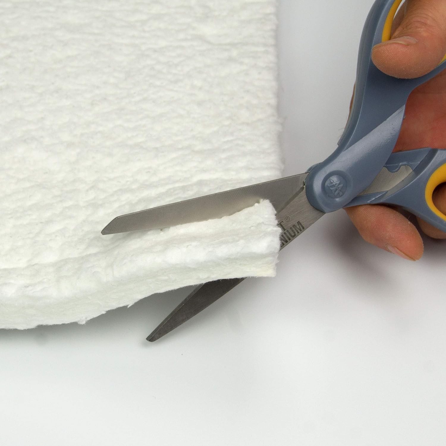 Lynn Manufacturing Universal Baffle Blanket, Blanket 1/2", White 