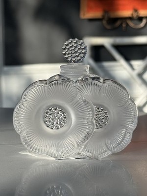 ViNtage LALIQUE Deux Fleurs Two Flowers Frosted Crystal Perfume