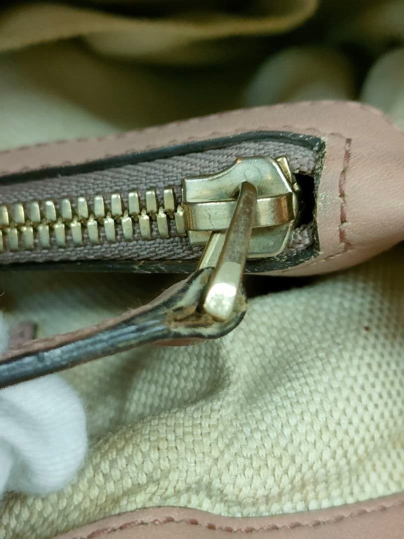 GUCCI Soho Tote Bag Brown Patent Leather Fringe Charm Authentic Vintage thumbnail 13