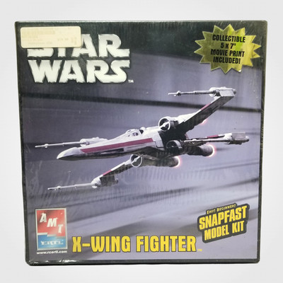 Star Wars 2005 AMT ERTL X-Wing Fighter Model Kit Skywalker 38269 SEALED