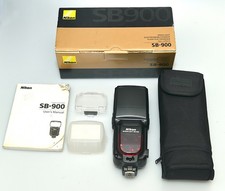 Nikon Speedlight SB-900 Shoe Mount Flash