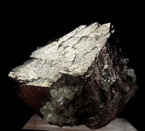 ARSENOPYRITE big lustrous crystal & FLUORITE -- PORTUGAL Panasqueira Mine /pf901 - Picture 8 of 12
