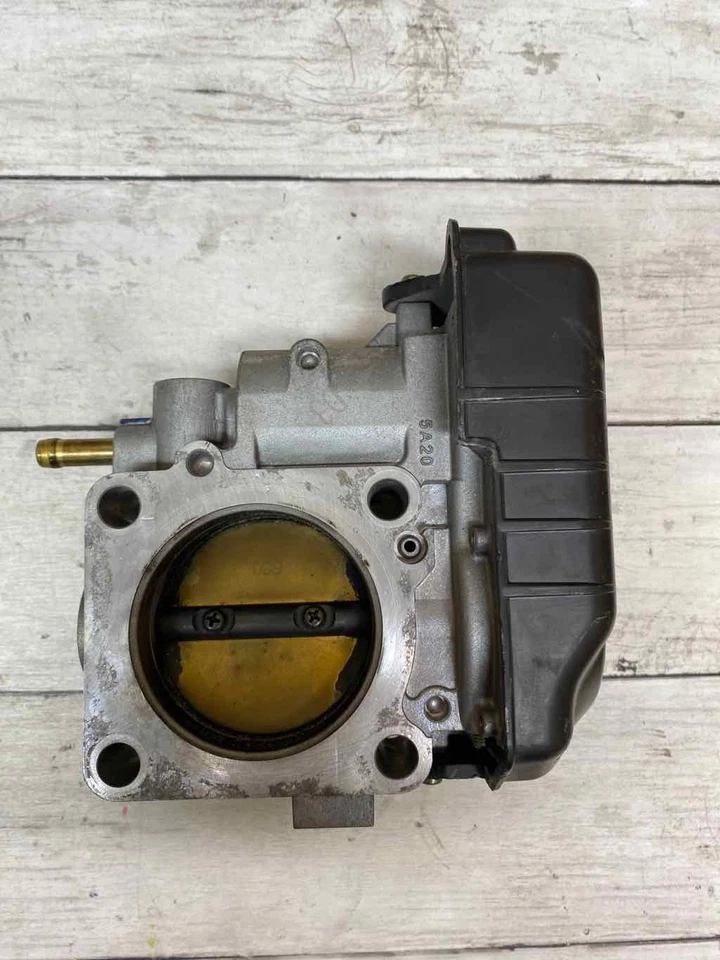 Cuerpo del acelerador Honda Accord 13 17 conjunto de válvula de acelerador 2,4 L OEM 164005A2A02 Foto 3 de 4