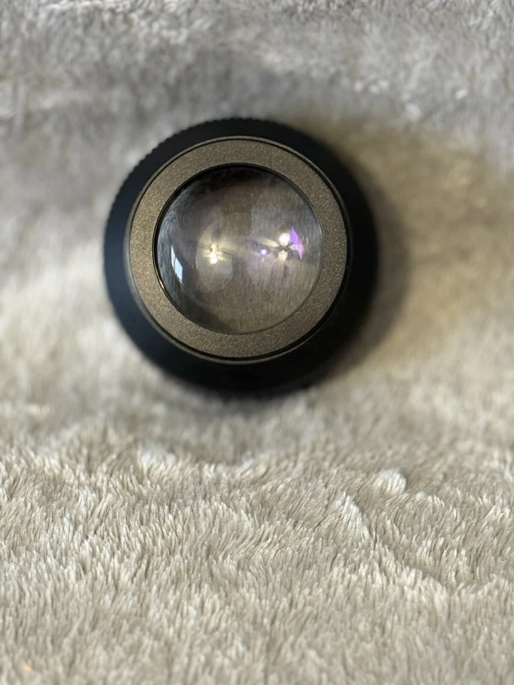 Tapas y estuche extensor de conversión auxiliar teleobjetivo de rosca de 46 mm incluidos Foto 3 de 4