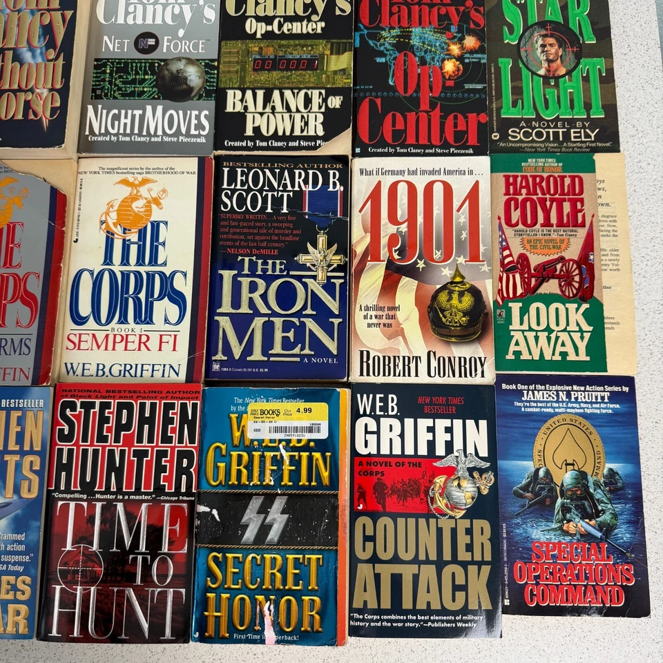 Лот из 27 военных шпионских художественных триллеров Suspense Клэнси Гриффин книги в мягкой обложке - Изображение 4 из 4