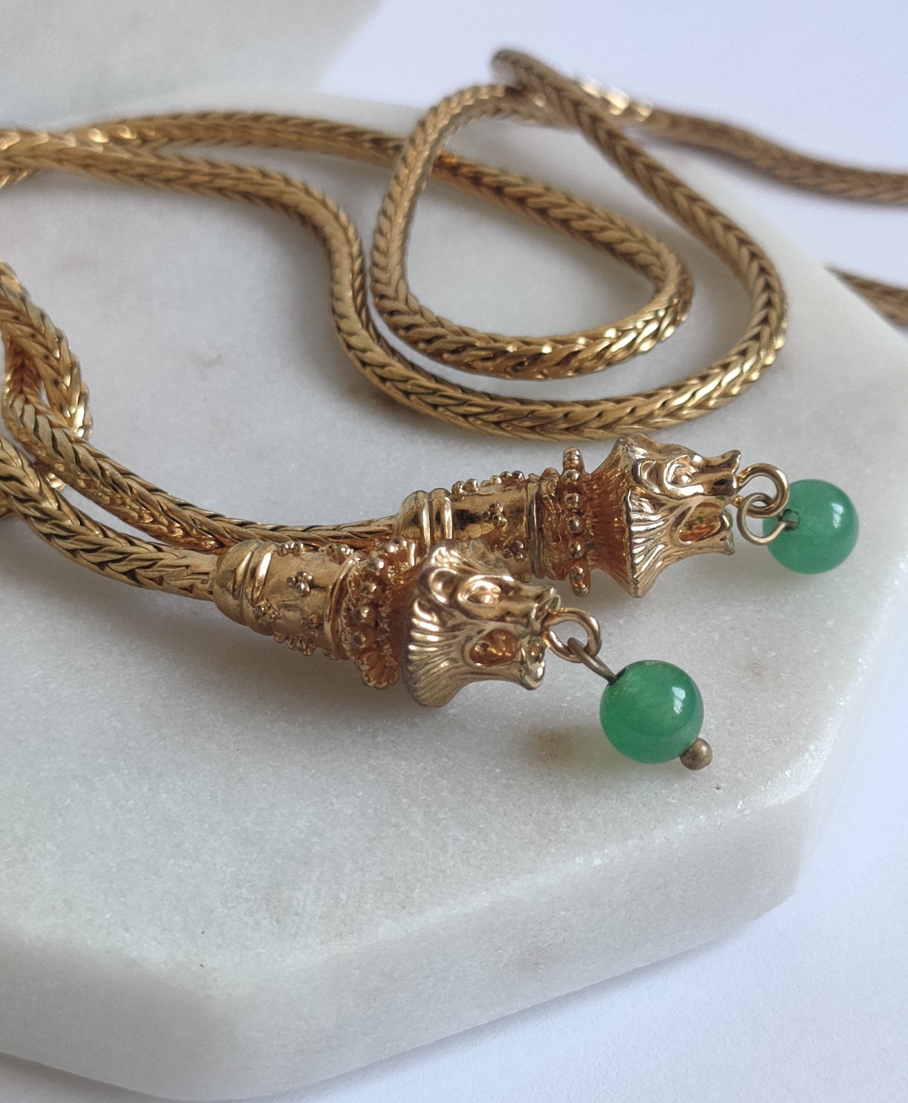 JBK Jacqueline Kennedy Knot Necklace – Gold-Tone Rope Chain with Lion Head 