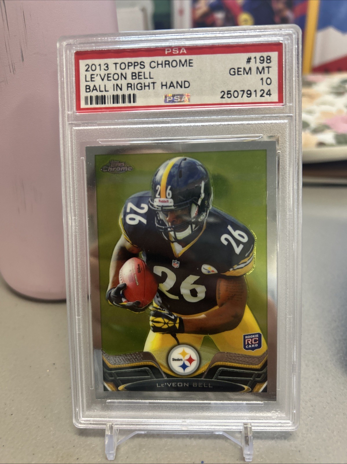 Le'Veon Bell Topps Chrome #198 Ball in Right Hand