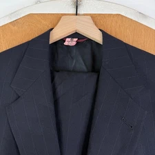 Hart Schaffner Marx Suit Mens 40R Navy Blue Pinstripe 2 Button 100% Wool 36x28