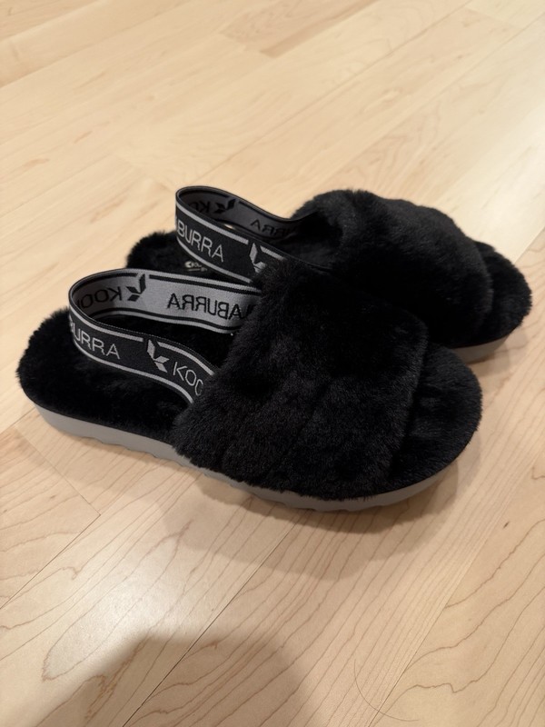 Koolaburra by UGG Back-Strap Sandals Fuzz'n II Black 7 Platform Slides Slippers