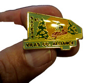 VILAS CO. ALLIANCE SNOWMOBILE CLUB SAFETY 1st northern WI ENAMEL VTG LAPEL PIN
