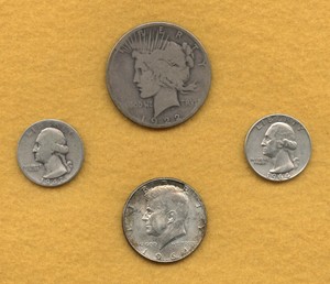 US-Mint-90-Silver-Coins-1-1922-P-Peace-Dollar-1-Silver-Half-2-Silver-Quarters
