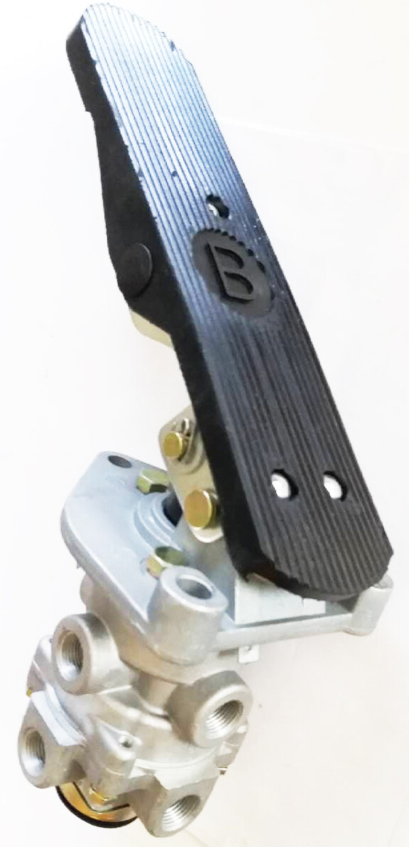 E6 E6 Foot Brake Control Valve w/Pedal Ref Mack 20QE3114R, KN22140