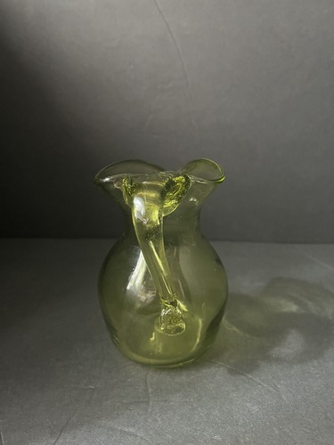 Vintage 1960's Hand Blown Avacodo Green Glass Pitcher Applied Handle w/Pontil - Picture 5 of 6