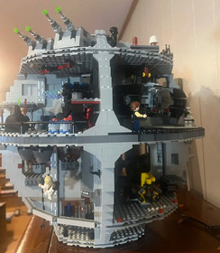 LEGO Star Wars: UCS Death Star (75159) 99% Complete